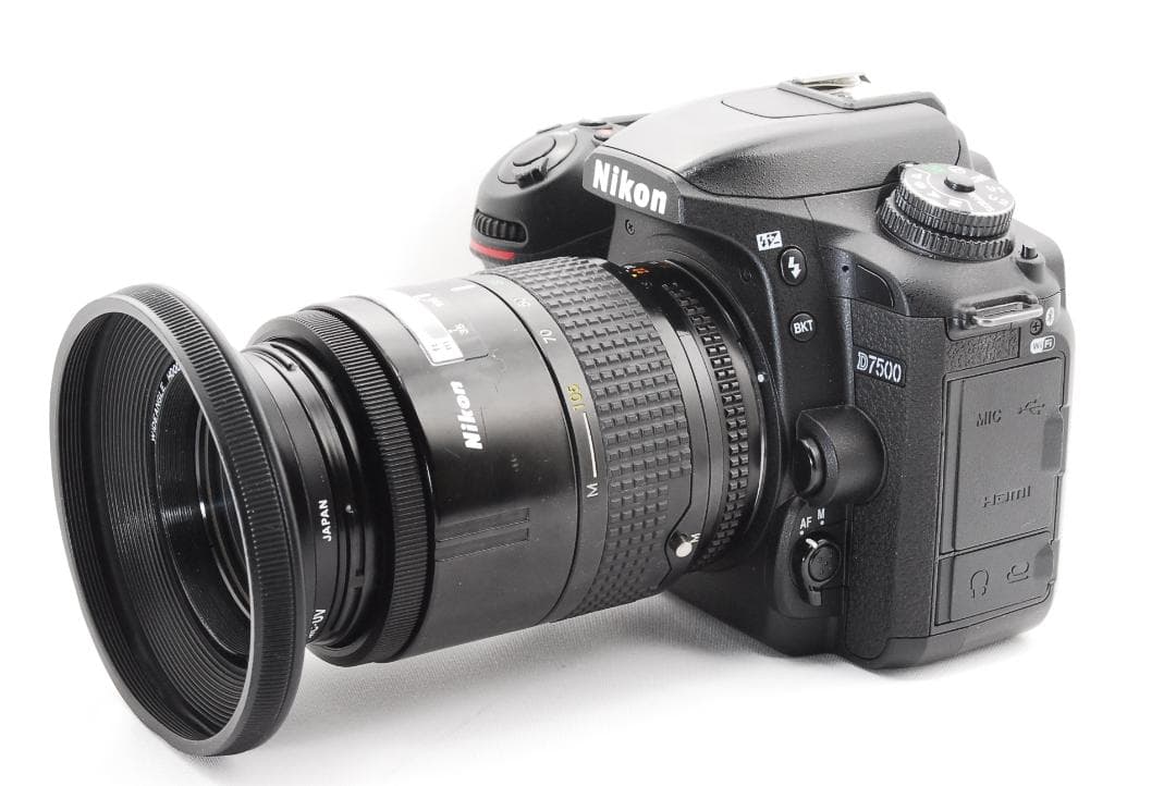 Nikon D7500 シングルレンズセット 一眼レフカメラ 近～中望遠レンズ