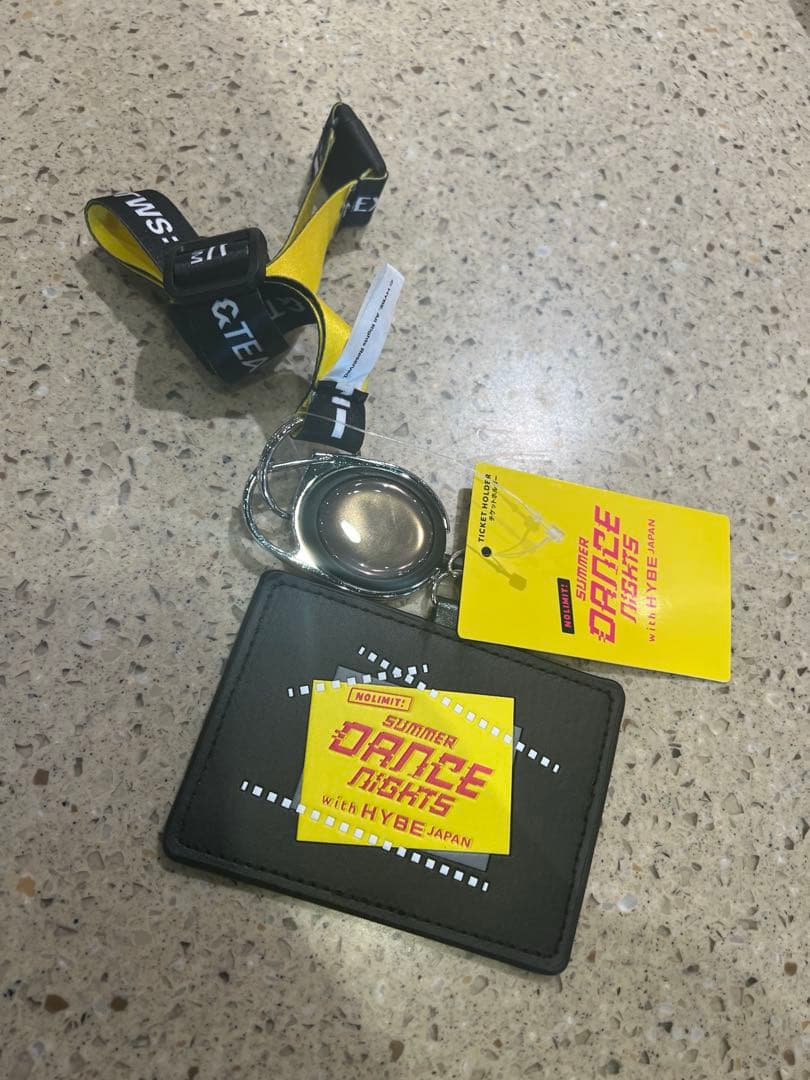 USJ 限定 HYBE JAPAN リールチケットホルダー パスケース - メルカリ