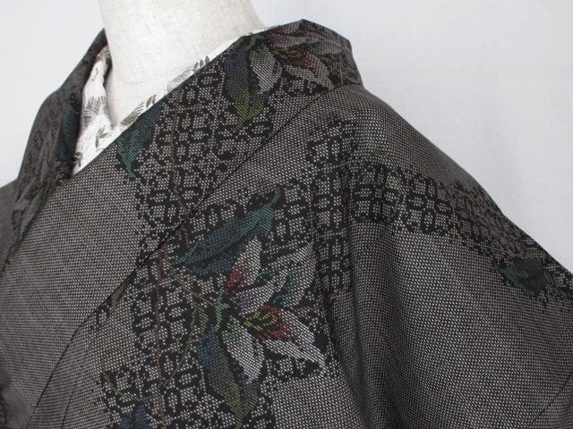 未着用に近い！純泥染＊7マルキ＊本場奄美大島紬＊オシャレ＊着物