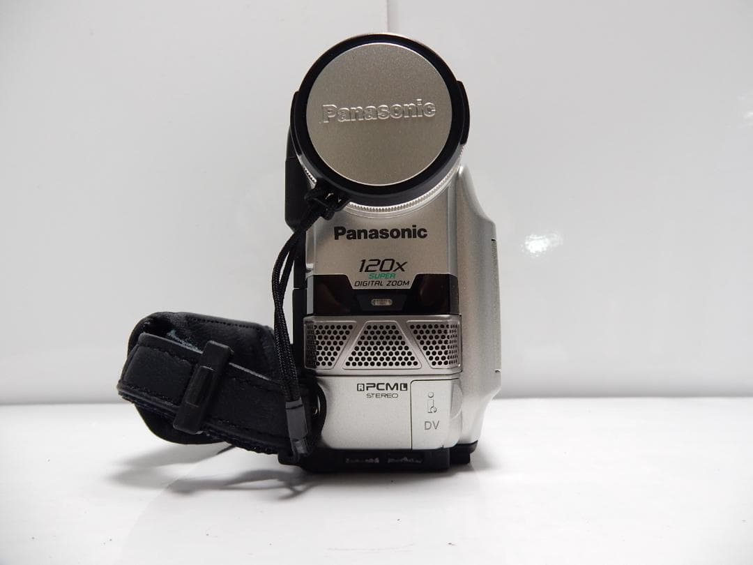 希少 大人気 動作品 Mini DV パナソニックビデオカメラ NV-DS9 - メルカリ