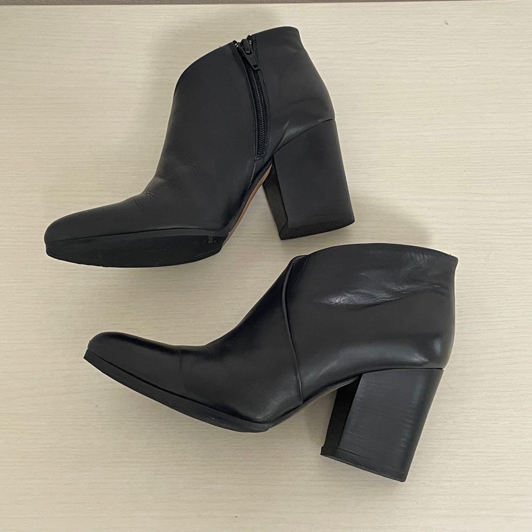 ペリーコ ショートブーツ サイドジップ 黒 レザー ポインテッド 36 1/2