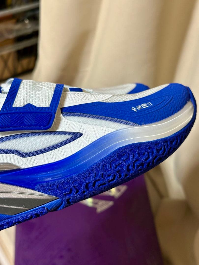 新品28.5cm ANTA KYRIE KAI1 カイリー Unvi. Duke - メルカリ