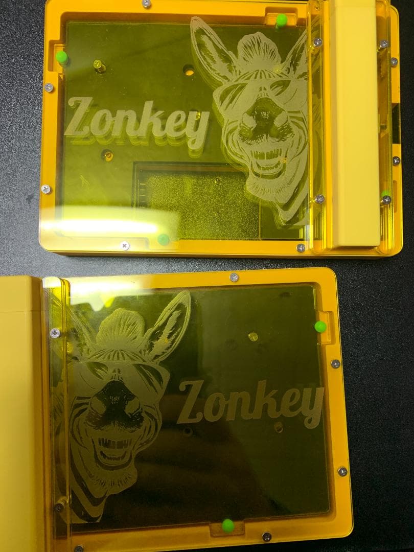 無線キーボード Zonkey Ver.2 ガスケットマウントケース 白 黒 黄色