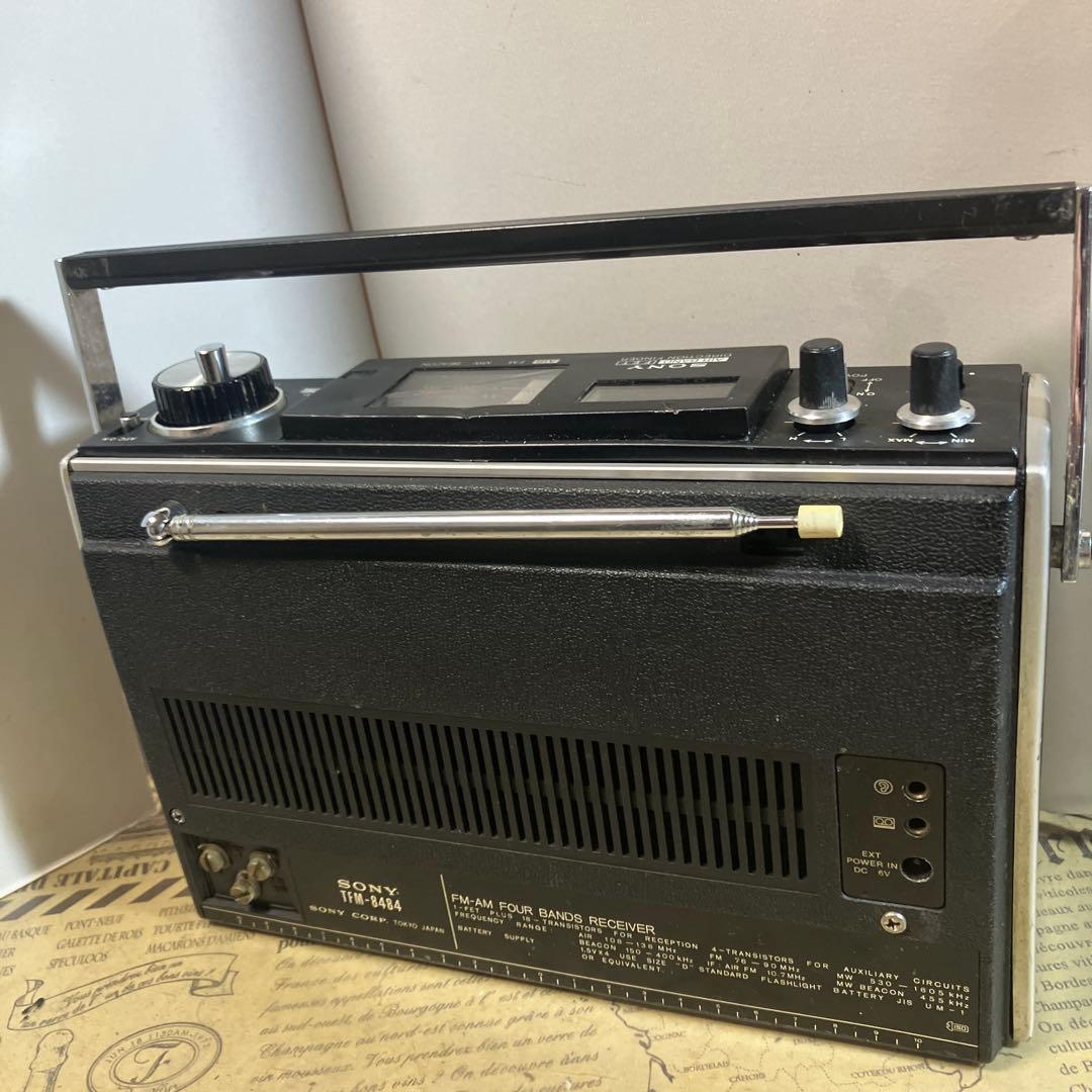 専用品トップのチューニングスケール部のクラックが残念。ソニーTFM