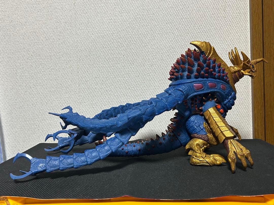 ウルトラ怪獣シリーズ2006 SP 究極超獣 Uキラーザウルス - メルカリ