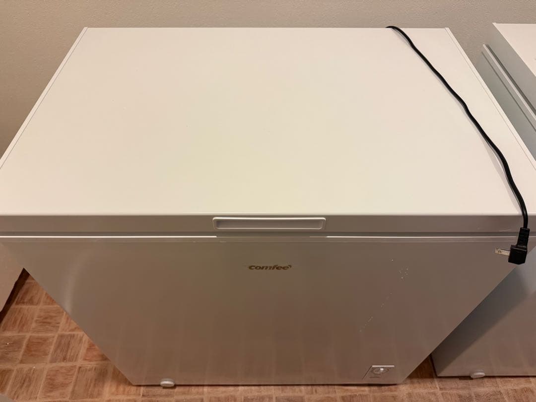 コンフィー(COMFEE') 冷凍庫 198L 上開きホワイト Amazon | COMFEE' 冷凍庫 198L 上開き ホワイト RCC198WH(E) 省エネ