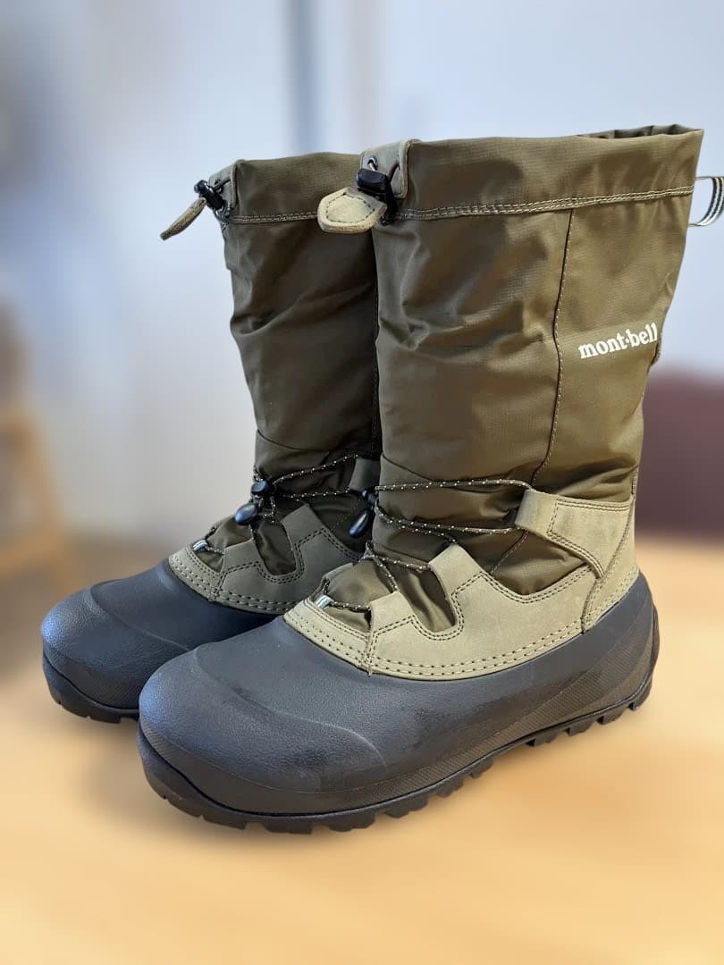 未使用★モンベル パウダーブーツ 1129382 タン 25.0cm