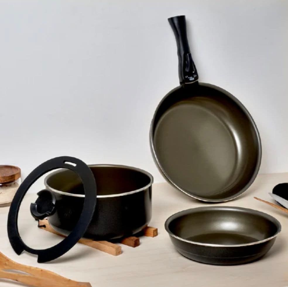 surutto フライパン 5点セット 20cmと26cm - メルカリ