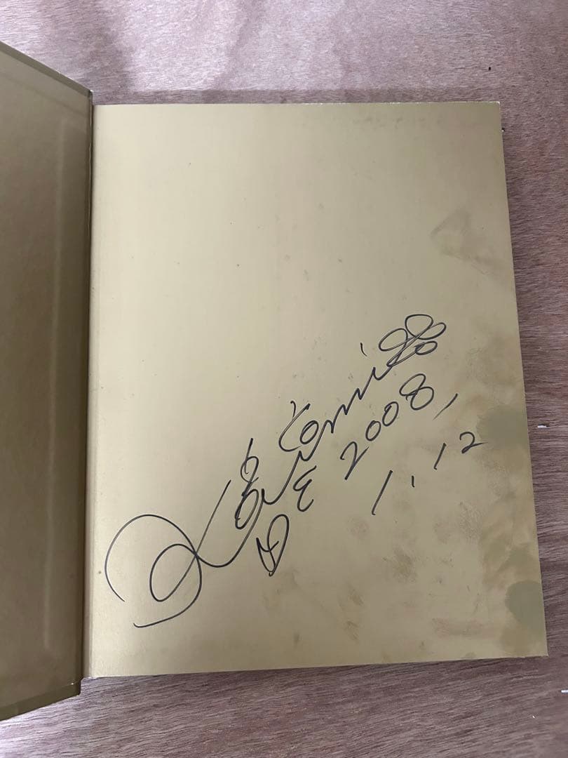 倖田來未♡写真集 サイン入り 本物 本人直筆 - メルカリ