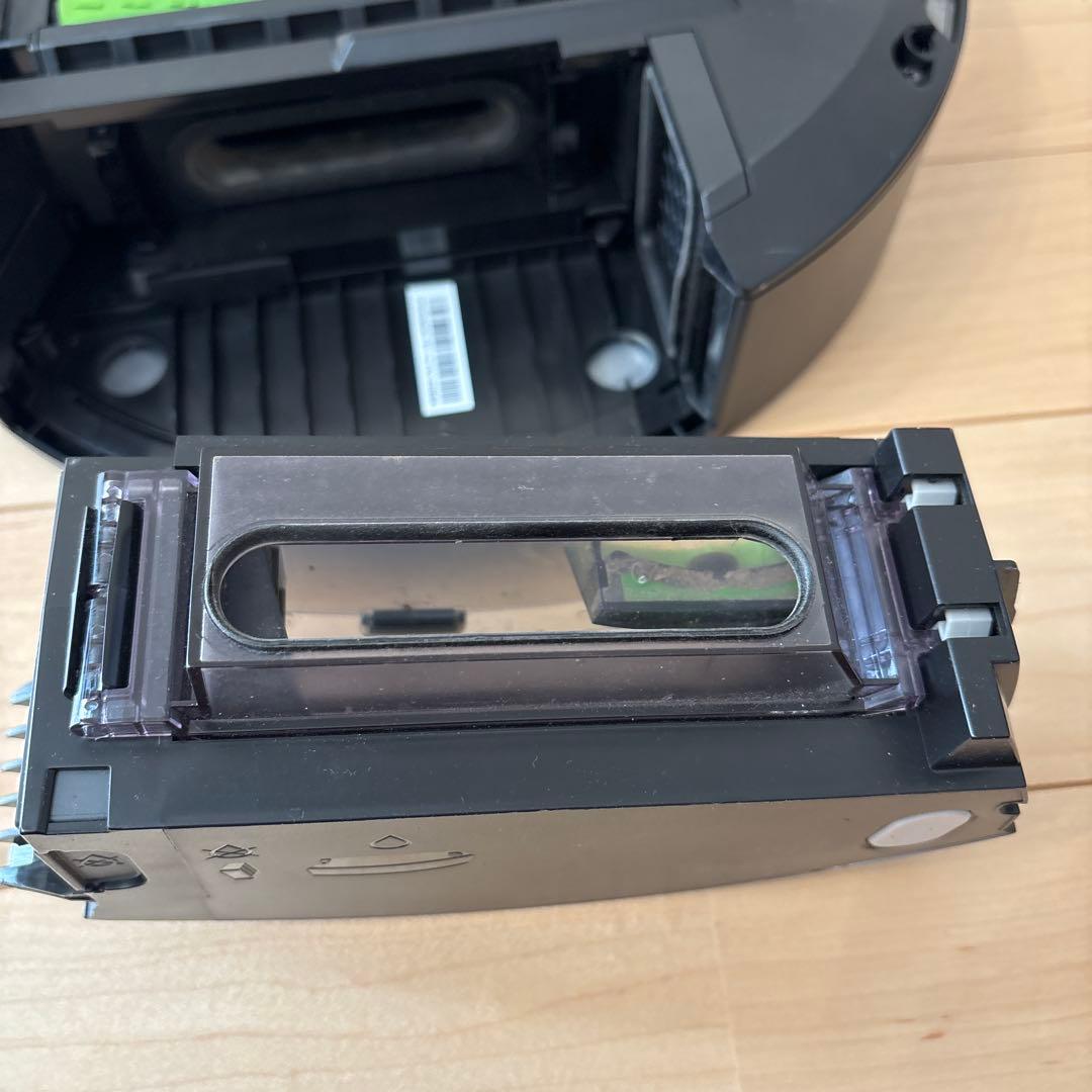 iRobot ルンバi7+（Roomba i7+）本体 クリーンベース 初期化済 - メルカリ