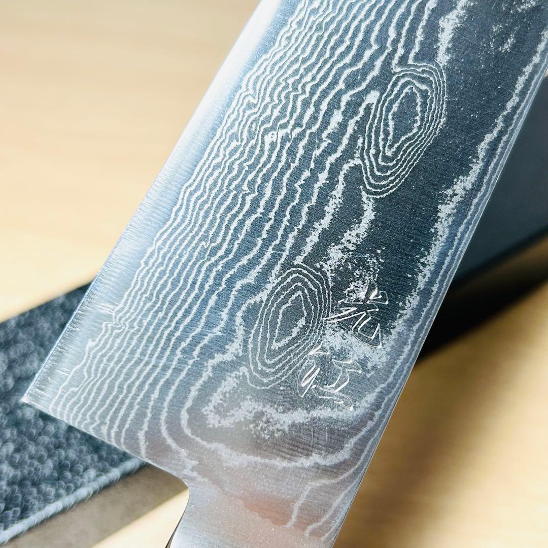 新品】TOJIRO-PRO 牛刀 210mm ハイエンドモデル F-1032 - メルカリ