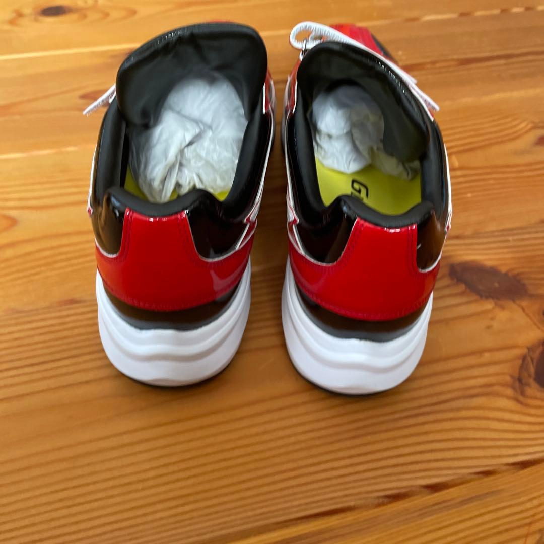 トレーニングシューズ レッド ブラック ベルクロ　28.5cm