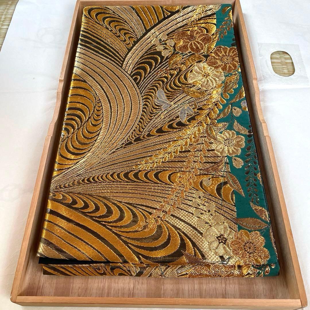 着物-辻が花帯60 【六通柄袋帯】金銀糸 正絹 金地 流線文様 花柄 豪華