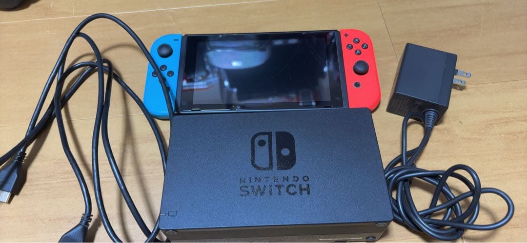 Nintendo Switch 任天堂スイッチ すぐに遊べる基本セット Nintendo Switch すぐに遊べるセット 純正アダプタ・ドック付き