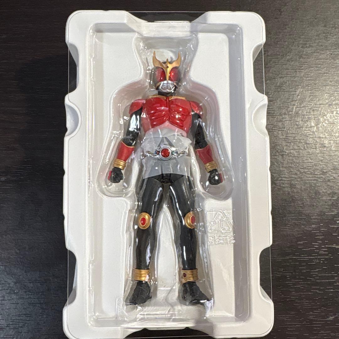 S.H.Figuarts (真骨彫製法)仮面ライダークウガ 魂ストア限定