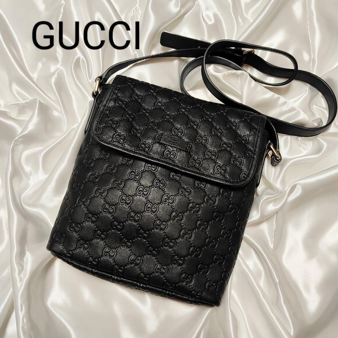 極美品 グッチ ショルダーバッグ GG柄 シマレザー 黒 クロスボディバッグ グッチシマ グッチ 縦長ボディバッグ 日本限定 GGシマレザー黒 斜掛