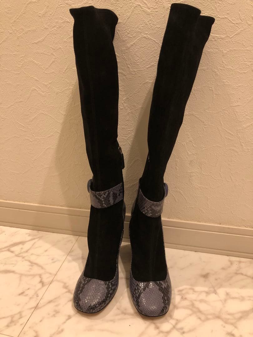 合馬公式アカウント1 様専用】 PRADA ロングブーツ - メルカリ