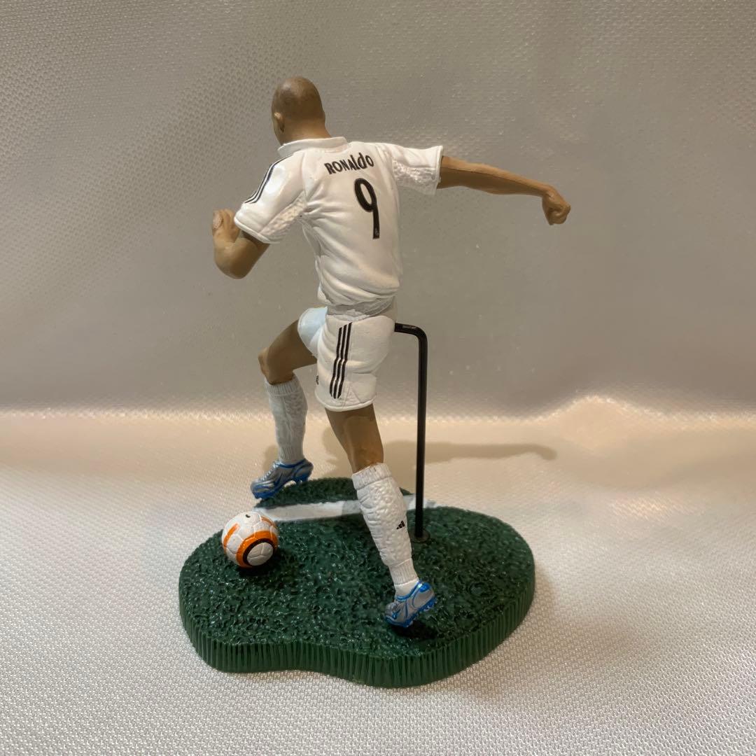 中古 箱無し】ロナウド フィギュア レアル・マドリードFT CHAMPS