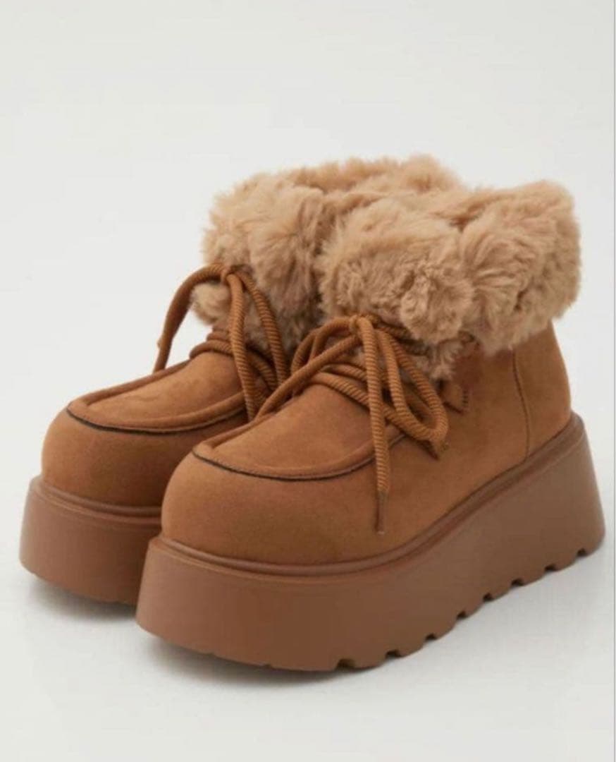 ロデオクラウンズ フェイクムートンショートブーツ - メルカリ