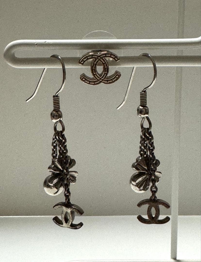 正規品☆シャネルピアスセット クローバーココフックピアスとミニココピアス（片耳） CHANEL(シャネル) ココマーク クローバー ピアス｜【公式】カインド
