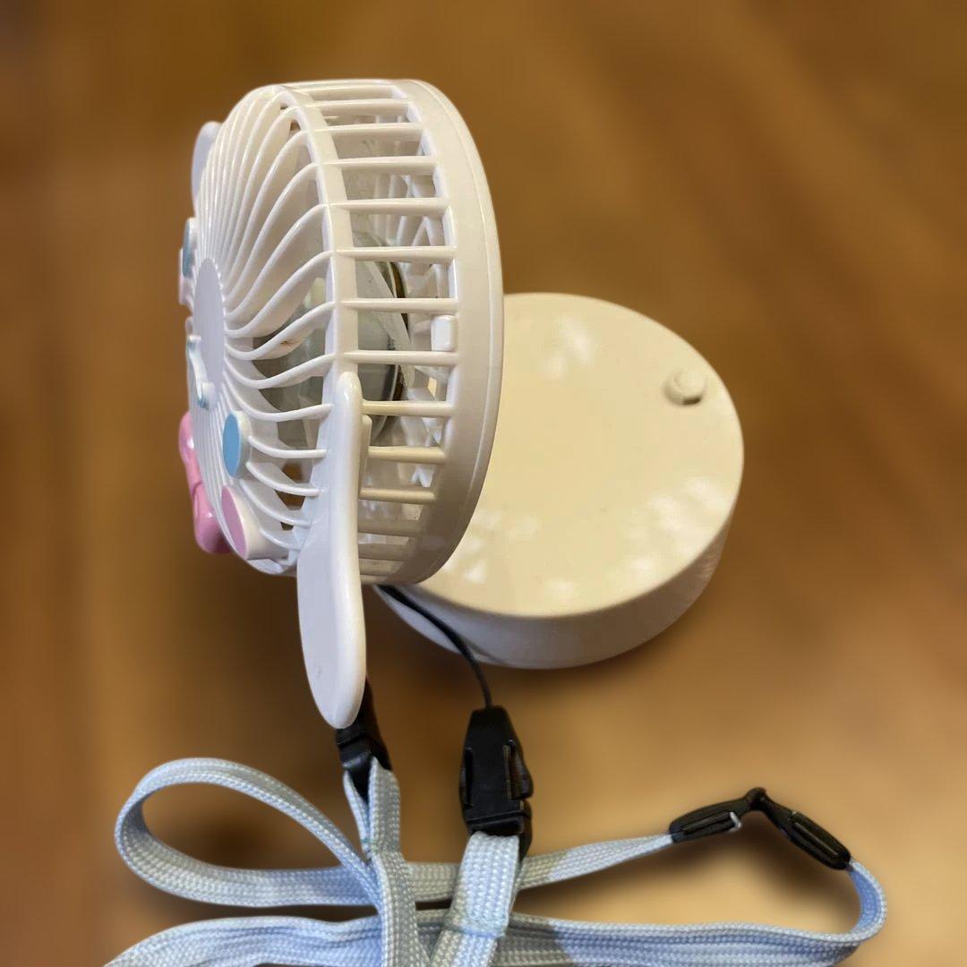 シナモンロール 扇風機 ハンディファン - メルカリ