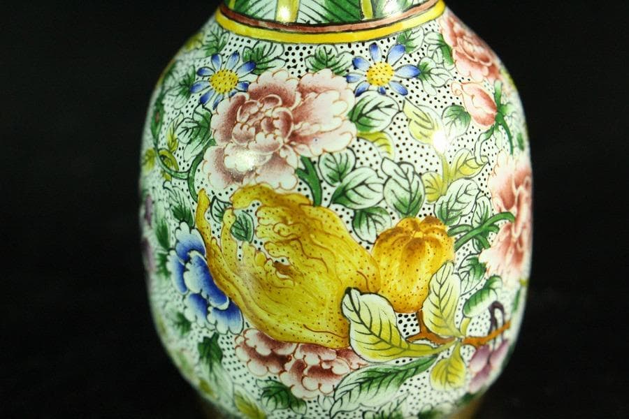 中国美術 琺瑯彩 香炉 箸筒 香合 三揃(K-A831) - メルカリ