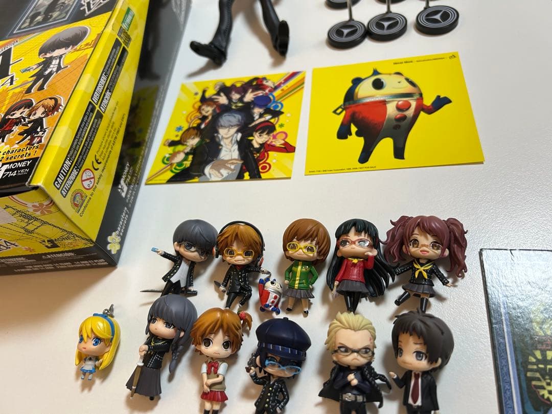 ペルソナ4 ワングランデ 眼鏡BOX10体コンプ美品＋おまけ ペルソナ4 ワンコイングランデ 眼鏡BOX10体コンプ美品＋おまけ - メルカリ