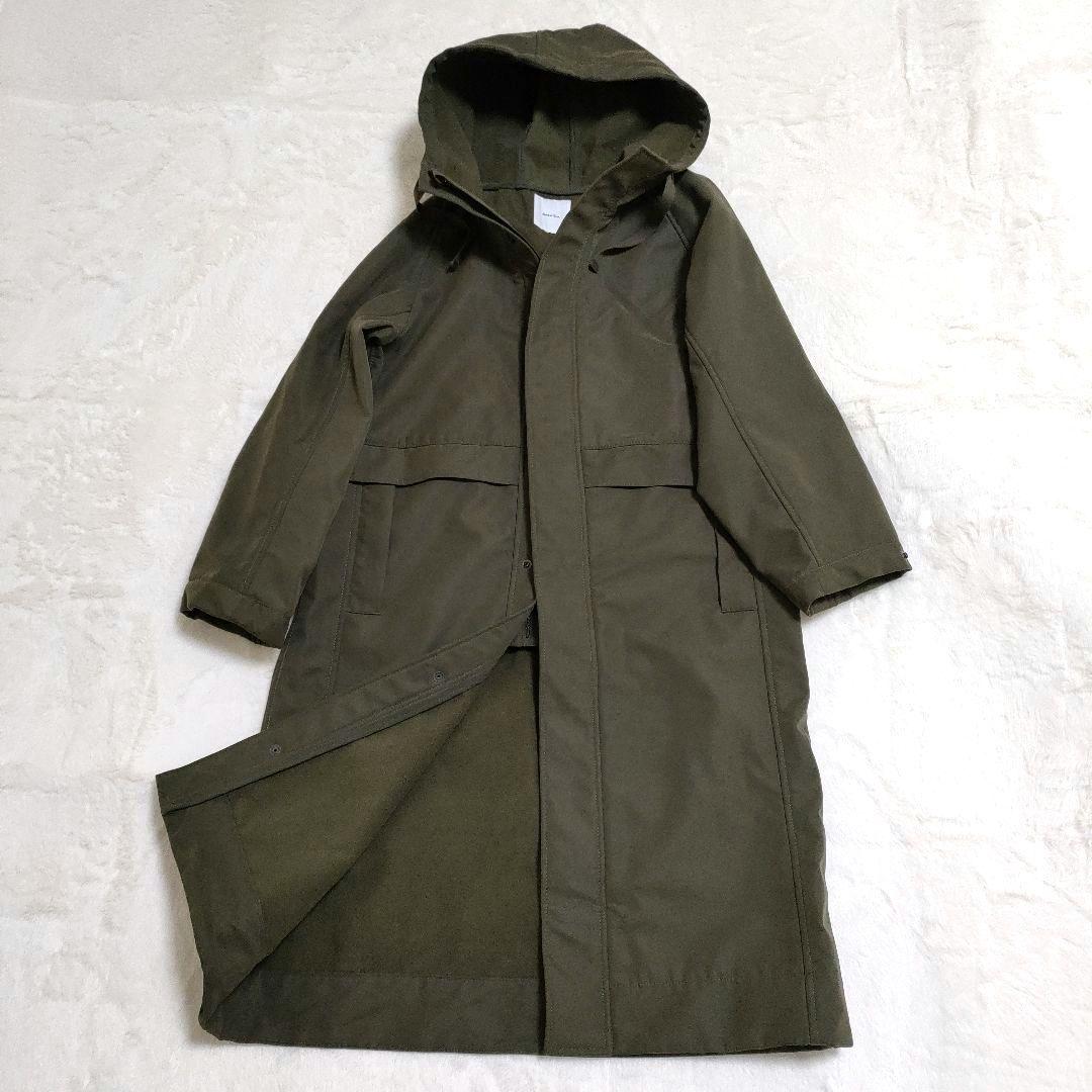 美品 2023 スピックアンドスパン ボンディングフーデッドコート カーキ