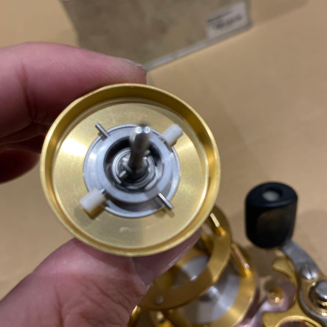 megabass メガバス PAGANI ピンク ゴールド P300 - メルカリ