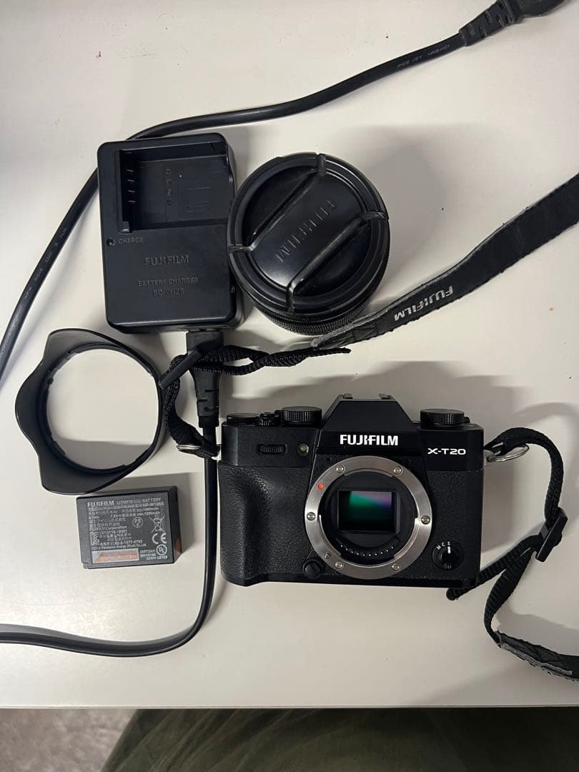 FUJIFILM X-T20 ミラーレス一眼 Amazon.co.jp: 富士フイルム(FUJIFILM) ミラーレス一眼カメラ X-T20