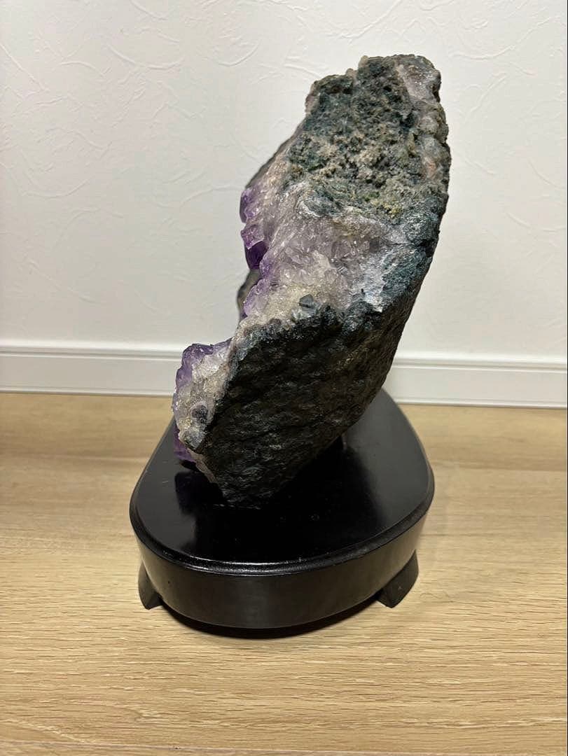 アメジストドーム15kg、(木製台座・保証書有り) 30cm × 36cm