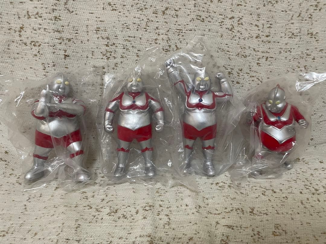 デブトラマン 4体コンプリートセット 新品・即日発送】デブトラマン4体コンプリートセット フィギュア