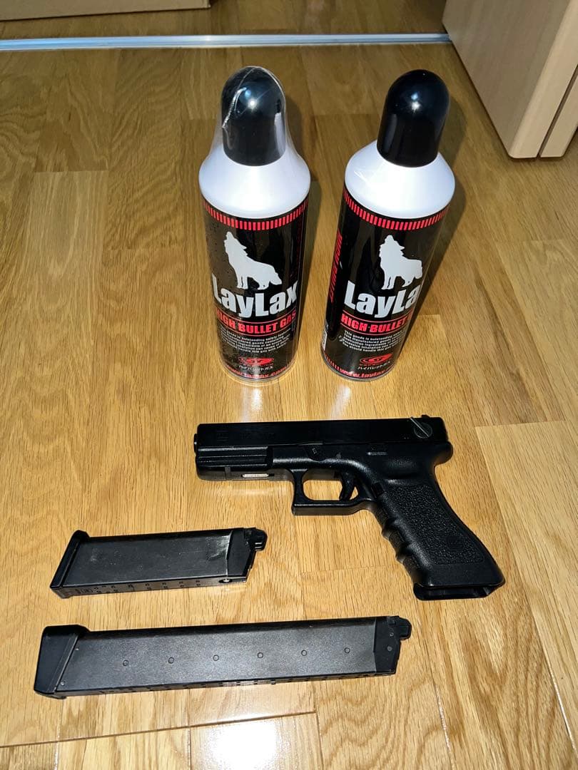 A*道様 東京マルイ　グロック18c 50連マガジン付　新品ガス×1半分くらいガ 東京マルイ グロック18c 50連マガジン付 新品ガス×1半分くらいガス×1