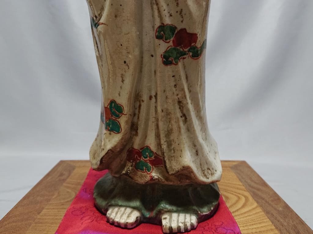 商 品 コレクター収集品 古九谷 色絵 観世音菩薩像 工芸品