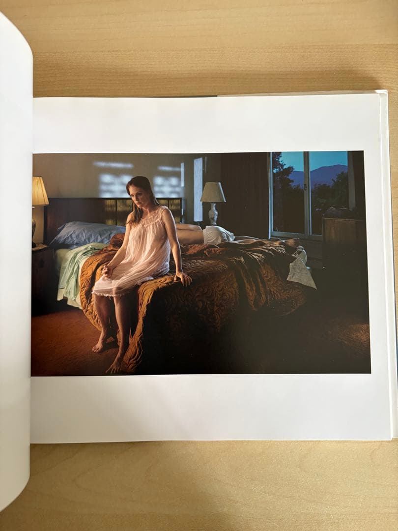 Gregory Crewdson: 1985-2005 - メルカリ