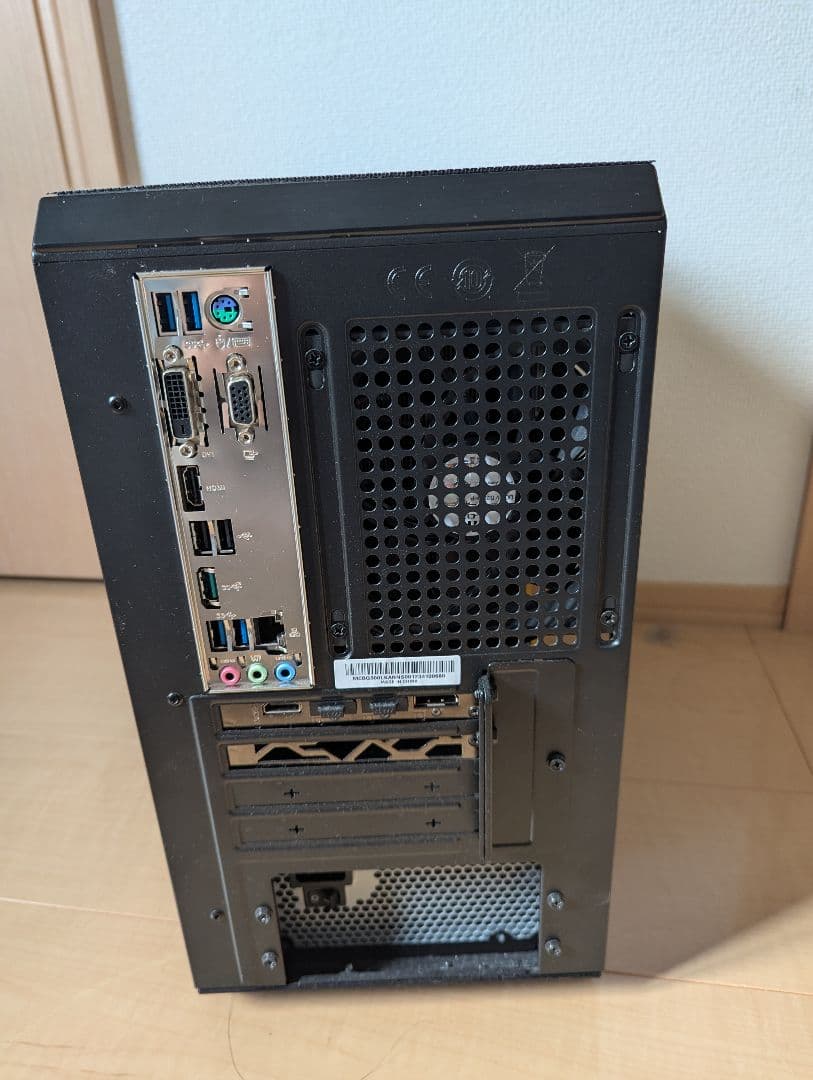 自作PC Ryzen5 1600・RX5500XT・DDR4 32GBミニタワー