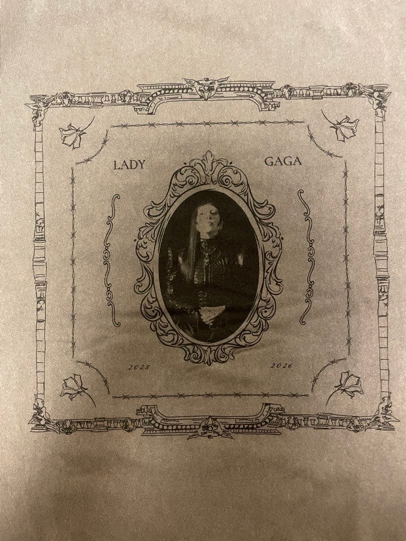 ☆新品・未使用☆レディーガガ カメオ ツアーTシャツ M - メルカリ