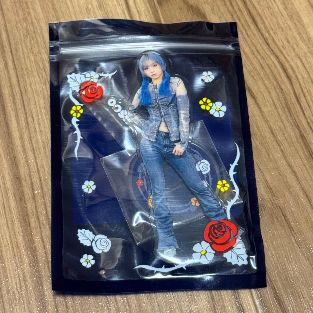 HANA ハナ JISOO ジス アクスタ アクリルスタンド ファンミ - メルカリ