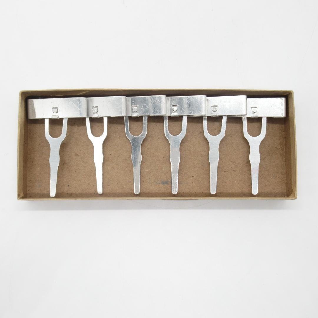 勲章吊金具 6連 旧日本軍 勲章 アンティーク雑貨 - メルカリ