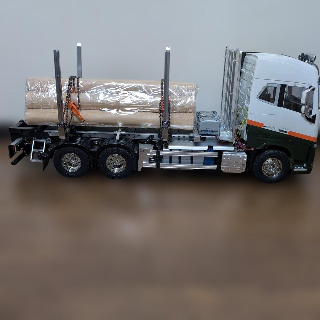 値下げ タミヤ1/14ボルボFH16 キャブサス＋リーフサスのグローブ