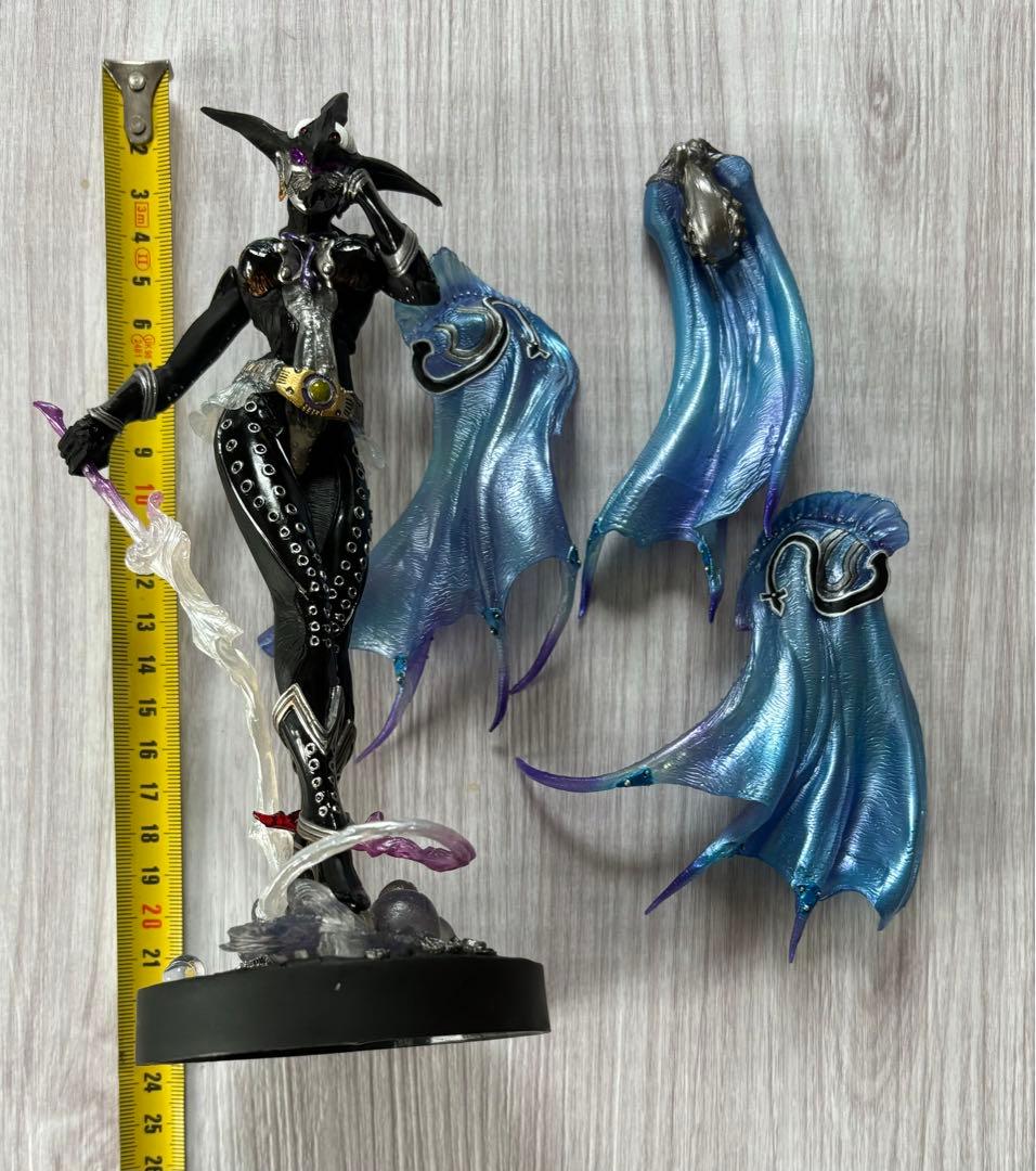 S.I.C 仮面ライダーオーズ グリード メズールフィギュア セルメダル