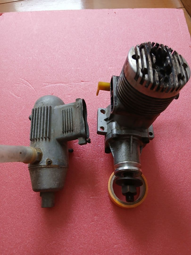 小川精機 OSエンジン 80'sレァなTwinプラグヘッド固着無し