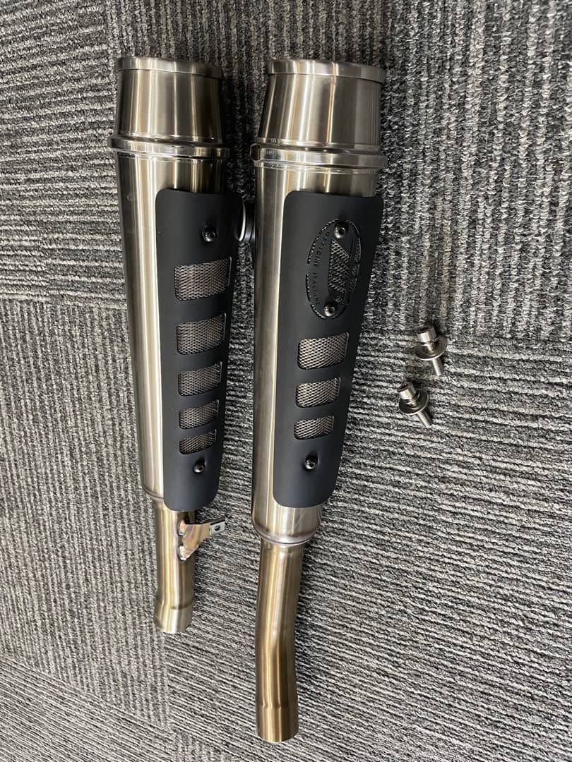 ストリートスクランブラースリップオンマフラー SIXDAYSレース用 ZARD