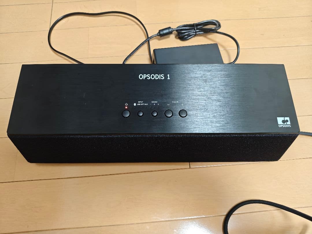 OPSODIS 1 サウンドバー ブラック レビュー】机に置けるサイズで衝撃の立体音響「OPSODIS 1」を聴く