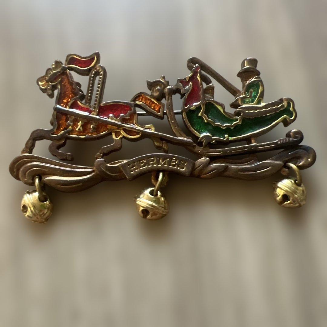 エルメス　ブローチ　七宝焼 HERMES エルメス 七宝焼 ブローチ 犬と少女 女の子 男の子 犬