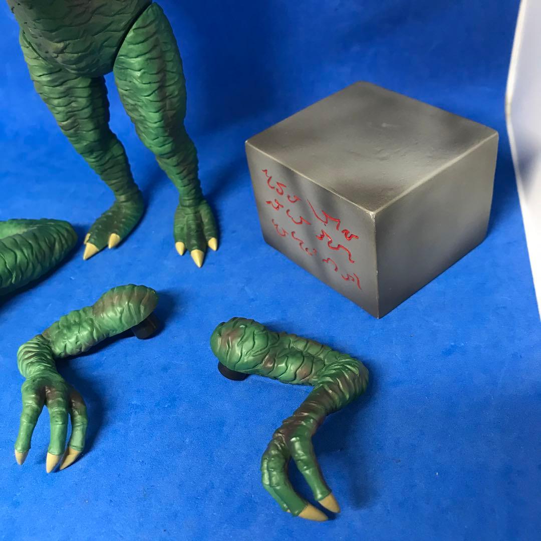 クトゥルフ神話 フィギュア ラヴクラフト 怪獣番外地 ソフビ - メルカリ