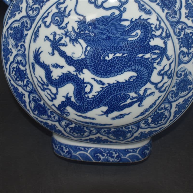 清乾隆青花開窓龍鳳呈祥福寿抱月瓶 景徳鎮 陶磁器 装飾品 現代工芸品