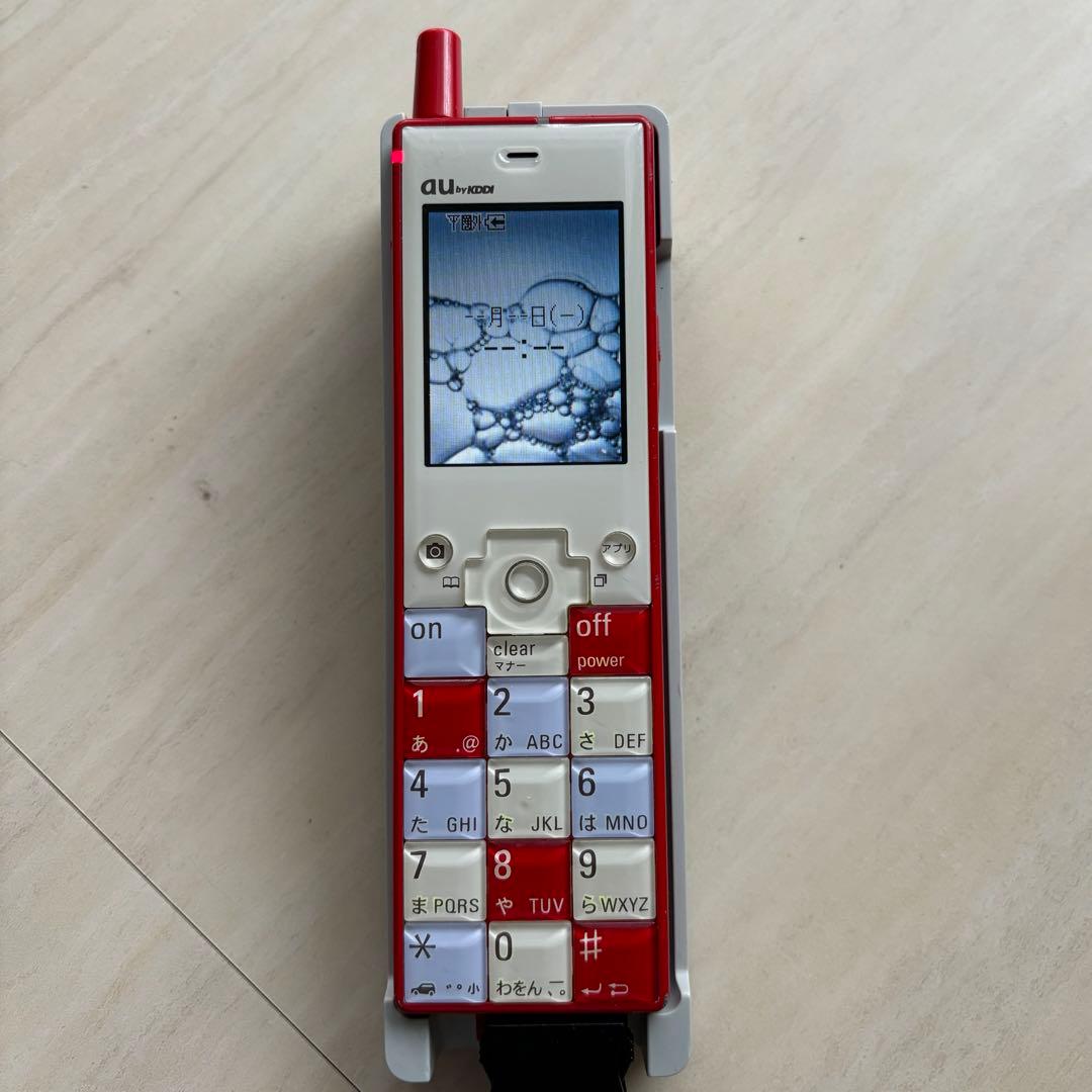 起動可】au INFOBAR 初代 インフォバー NISHIKIGOI 錦鯉 - メルカリ