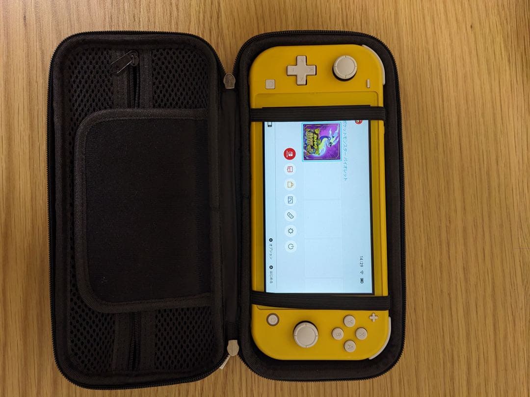 Nintendo Switch Lite イエロー ケース付き New Original Nintendo switch lite 5.5