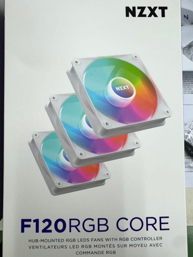 NZXT F120 RGB CORE 3個セット Amazon | NZXT F120 RGB CORE TRIPLE PACK & RGB Lighting Controller